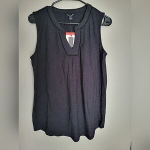 NEW  Tahari Black V Neck  Tank Top, Size Medium